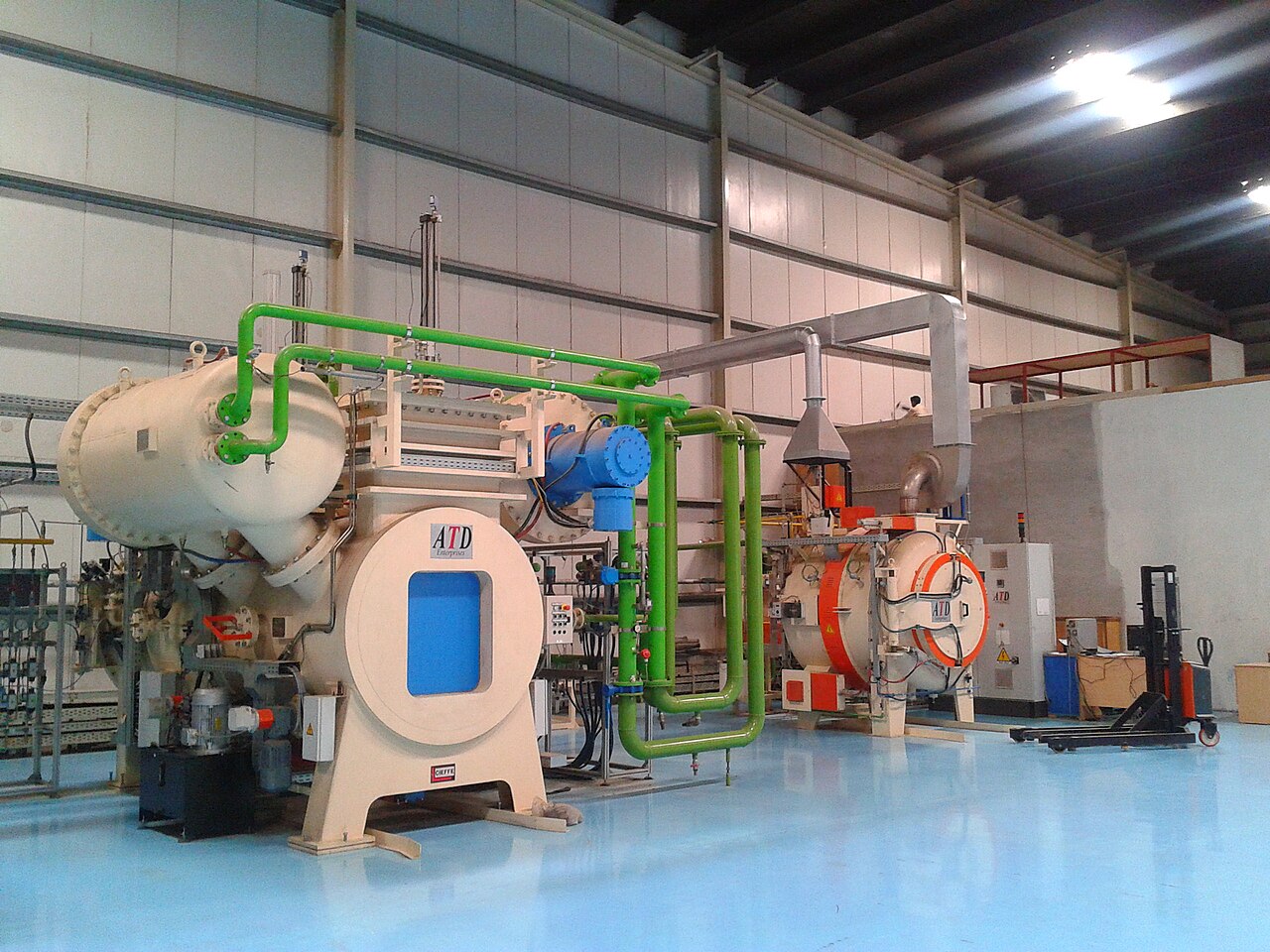 Computer-controlled industrial heat-treatment equipment